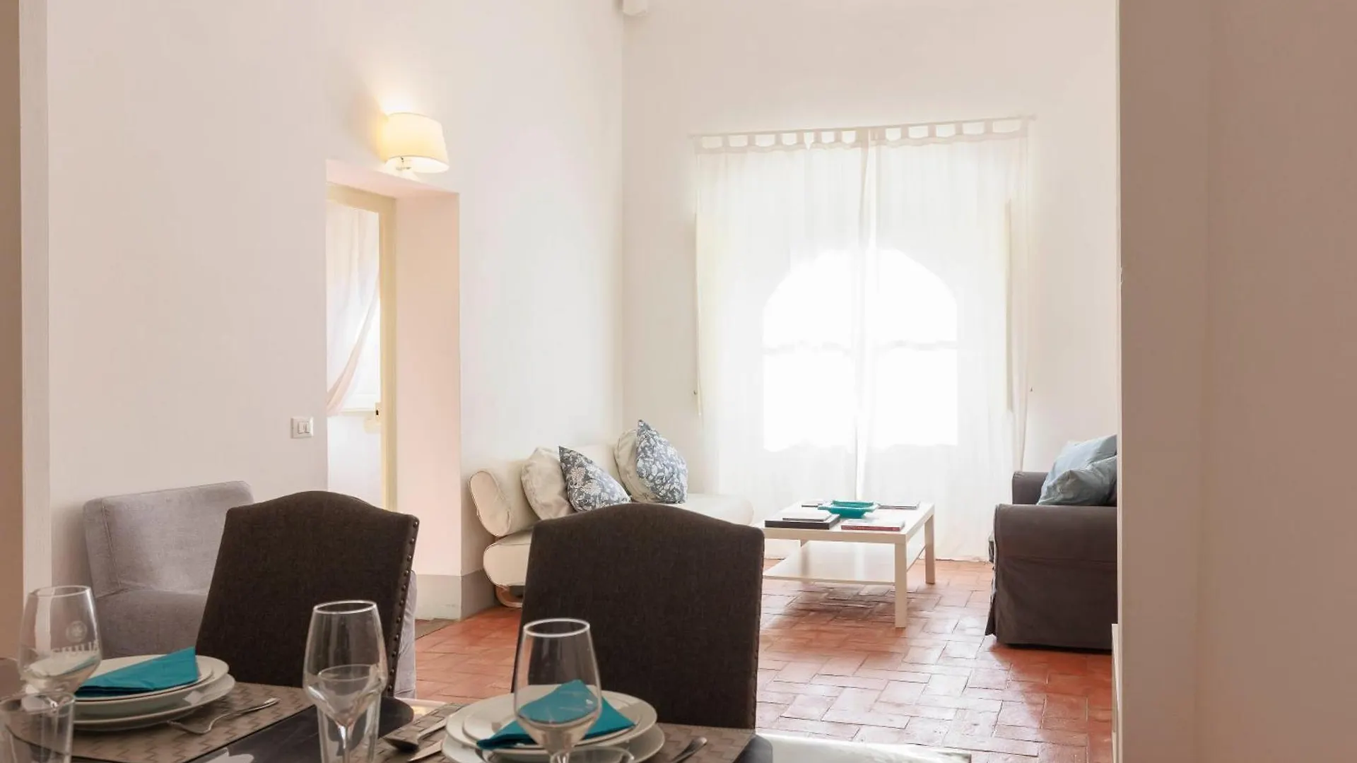 Apartament Santo Spirito Nest Florencja